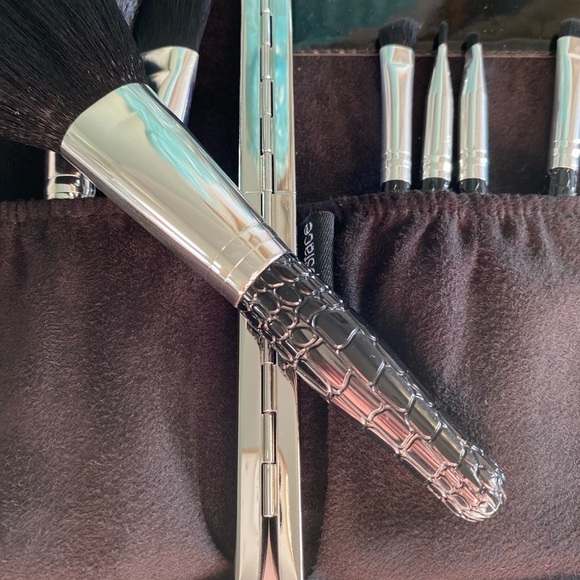 ELF Luxe Brush Collection 7 Pieces Black Croc Case New - Picture 3 of 11